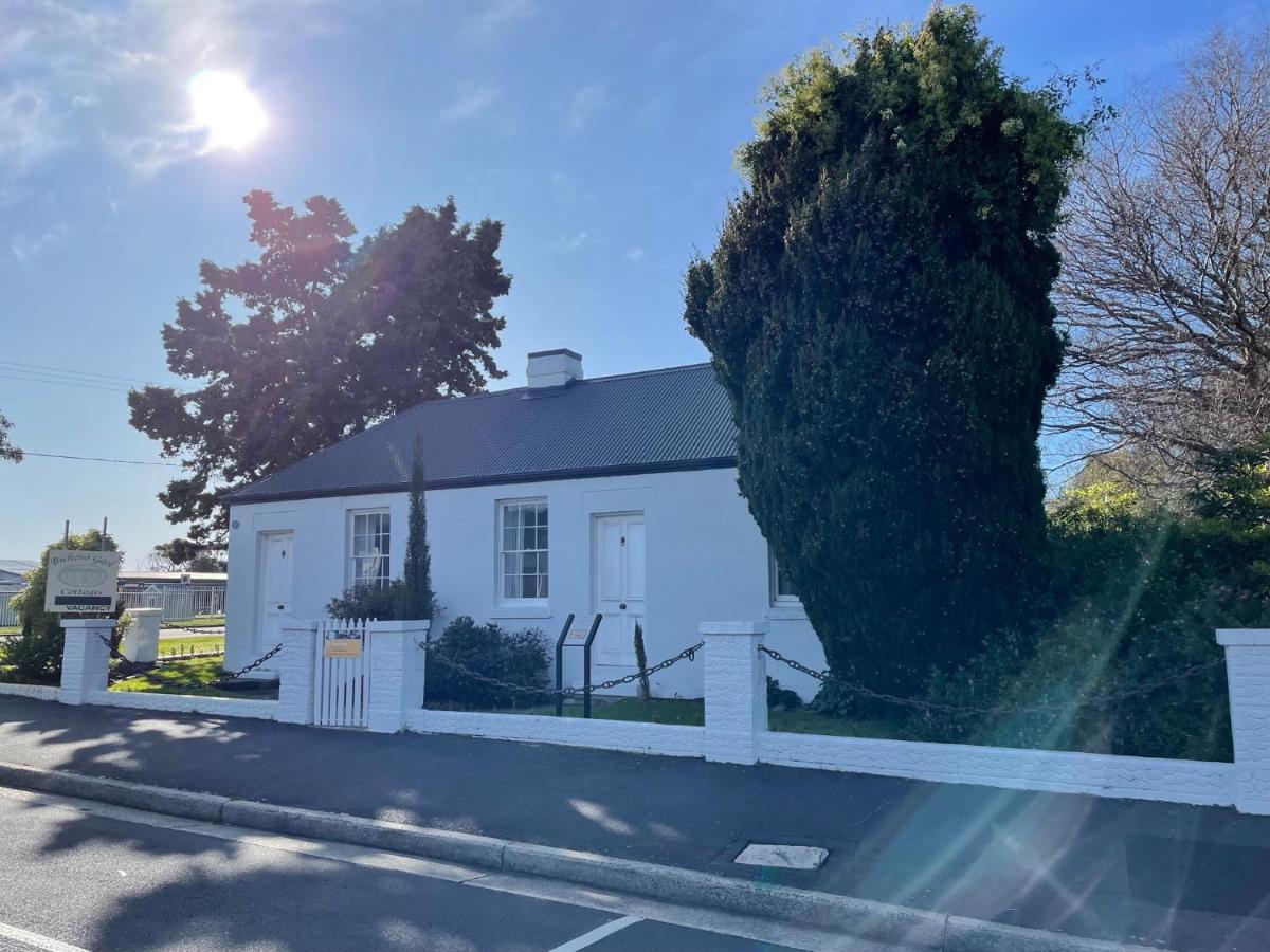 Gaol House Cottages Bicheno Exterior foto